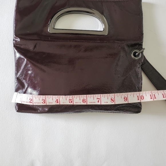 POLISHED LeatherHOBO International Brown Envelop Flap Clutch with Magnet closure - Picture 14 of 16